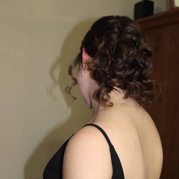 Gorgeous Black Formal Prom Dress/Ballgown - Picture 3 of 3